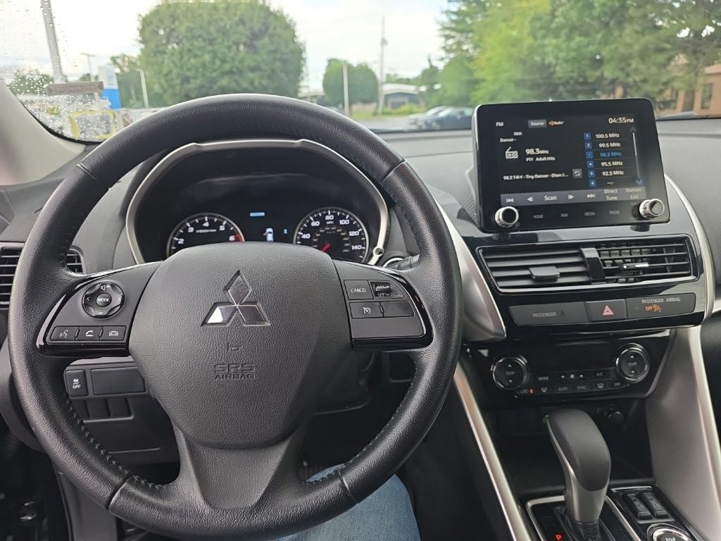 2023 Mitsubishi Eclipse Cross Base