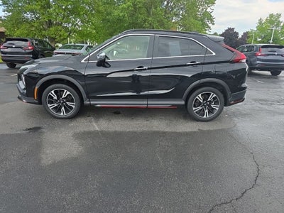 2023 Mitsubishi Eclipse Cross Base