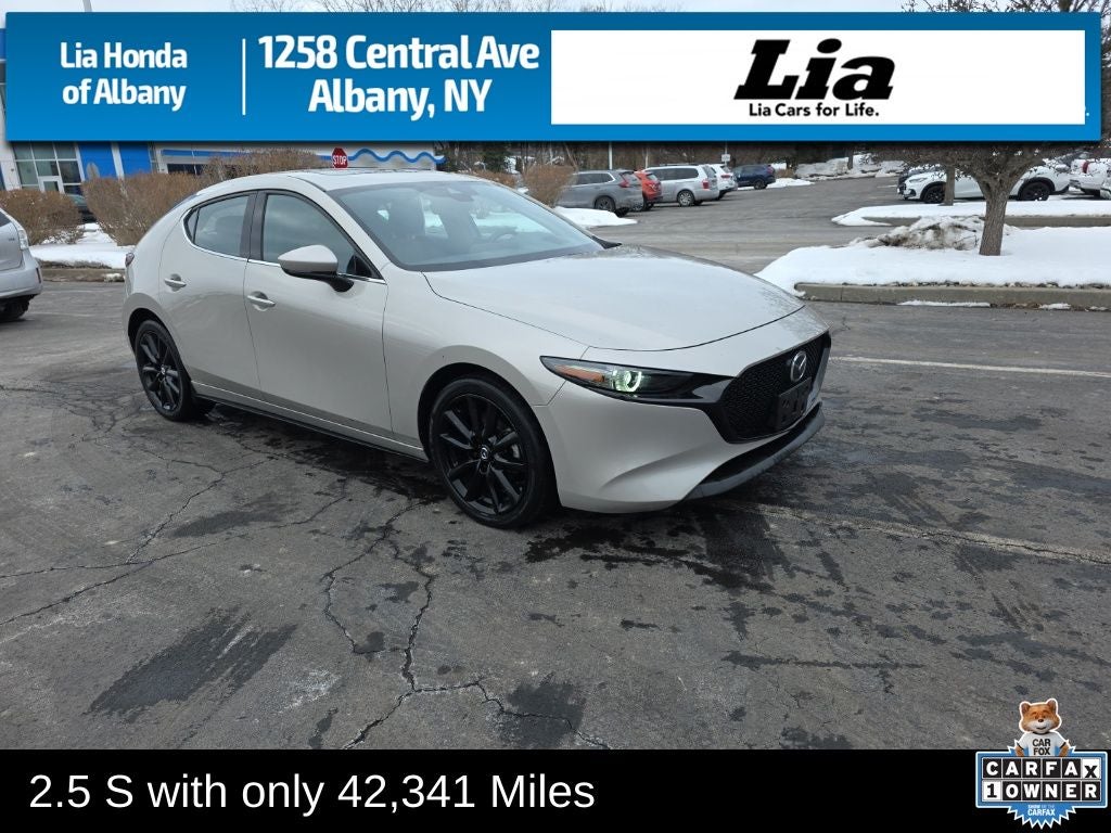 2022 Mazda Mazda3 Premium
