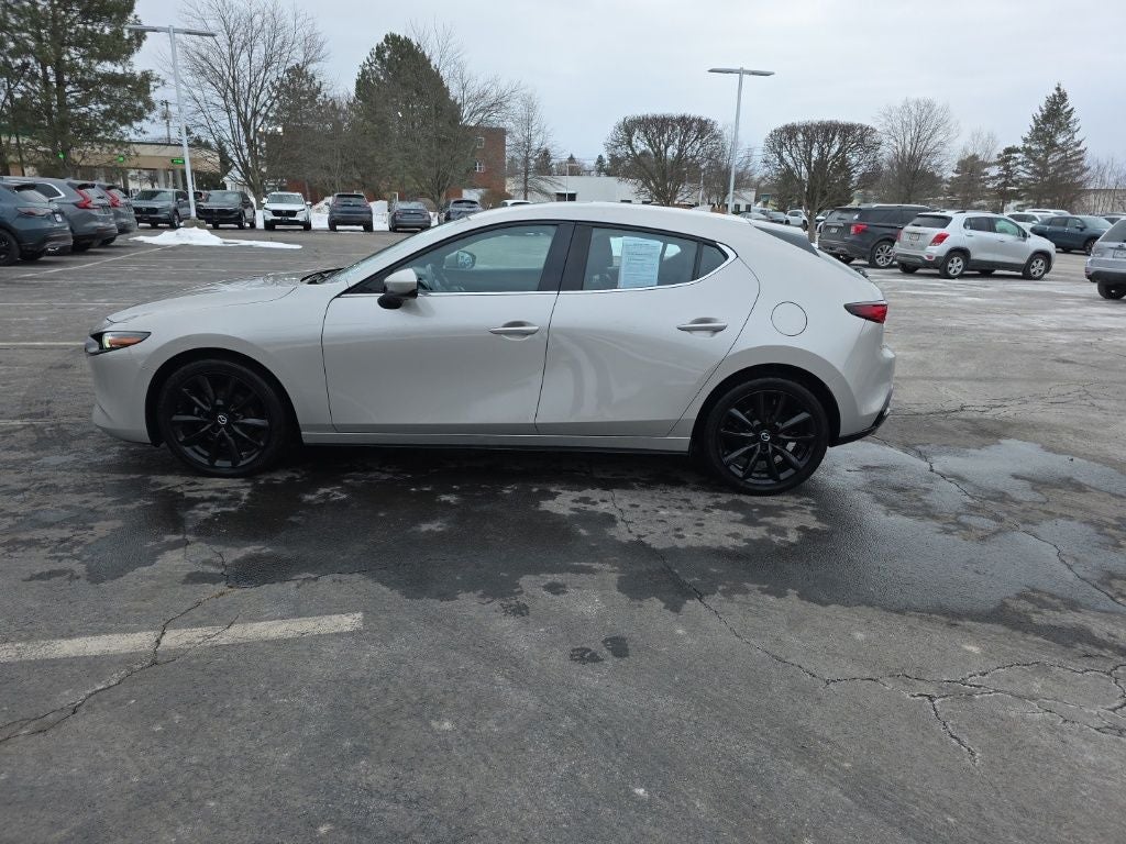 2022 Mazda Mazda3 Premium