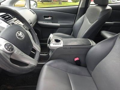 2012 Toyota Prius v Five