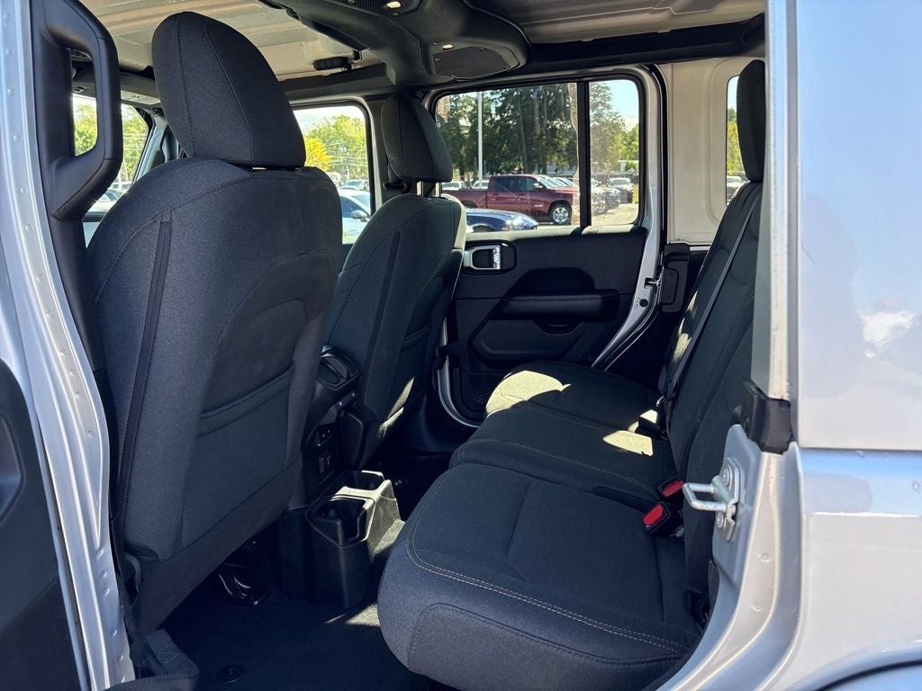 2024 Jeep Wrangler Sahara