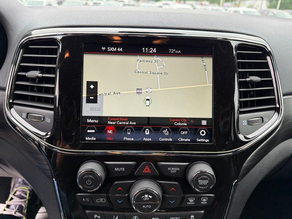 2021 Jeep Grand Cherokee Laredo X