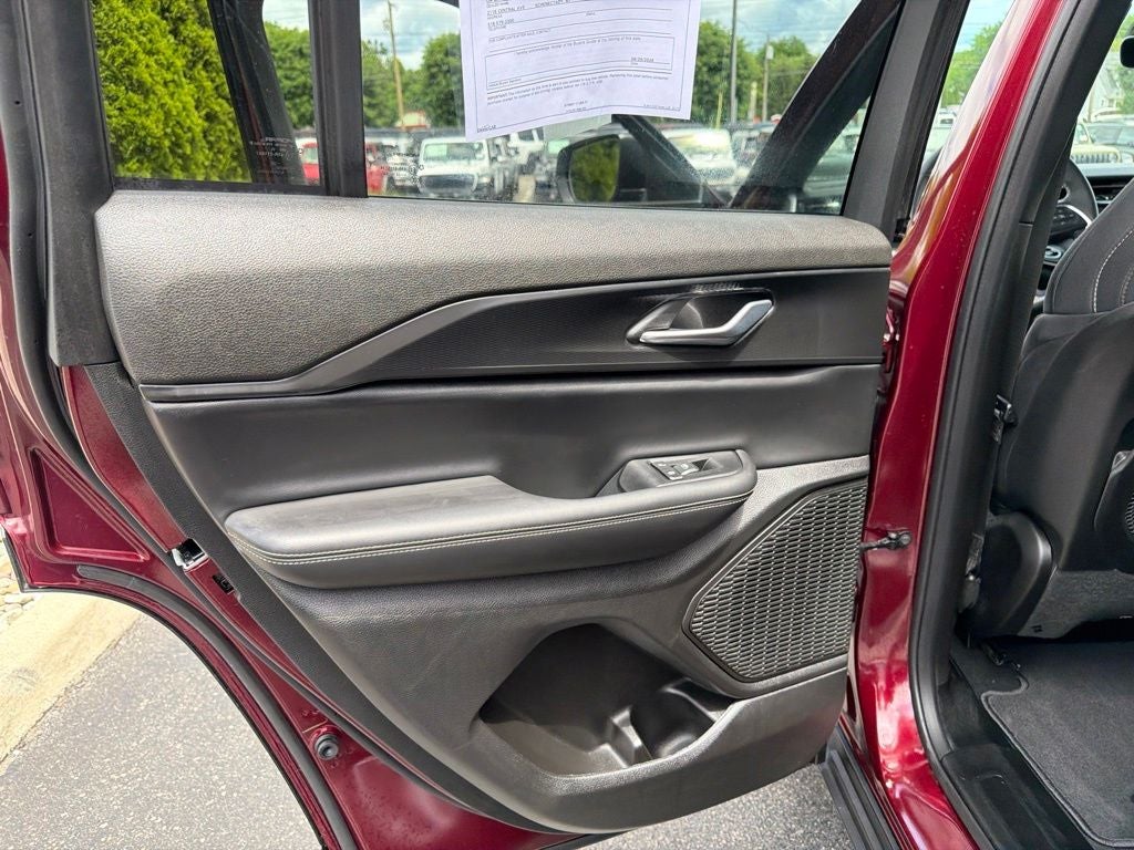 2025 Jeep Grand Cherokee Laredo X