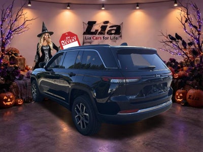 2027 Jeep Grand Cherokee Laredo X