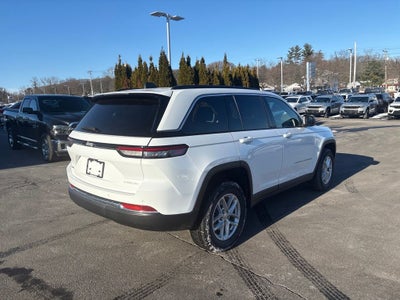 2026 Jeep Grand Cherokee Laredo