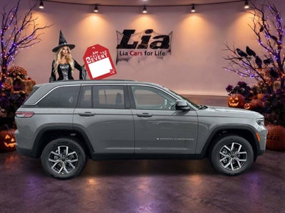 2027 Jeep Grand Cherokee Laredo X