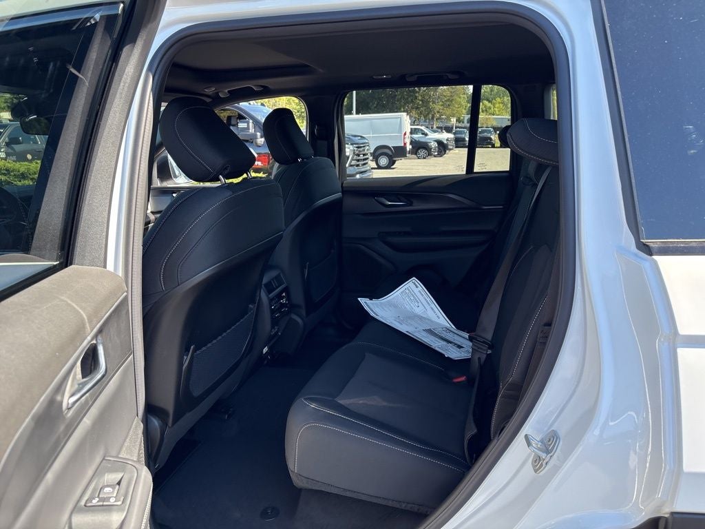 2025 Jeep Grand Cherokee Laredo X