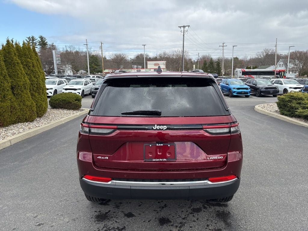 2026 Jeep Grand Cherokee Laredo