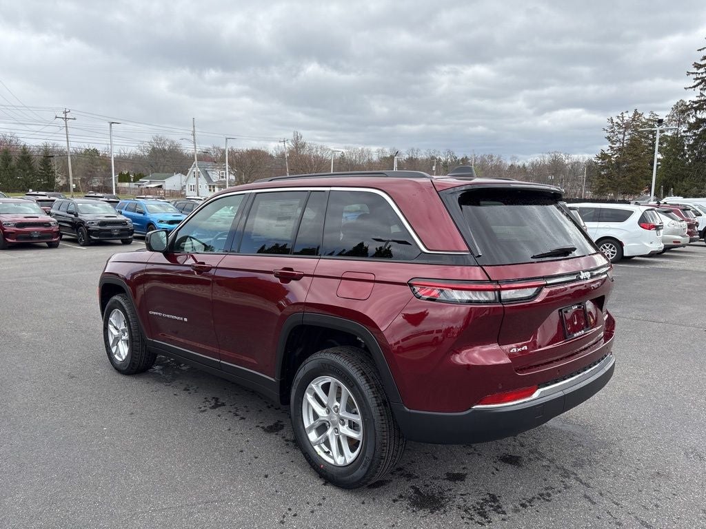 2026 Jeep Grand Cherokee Laredo