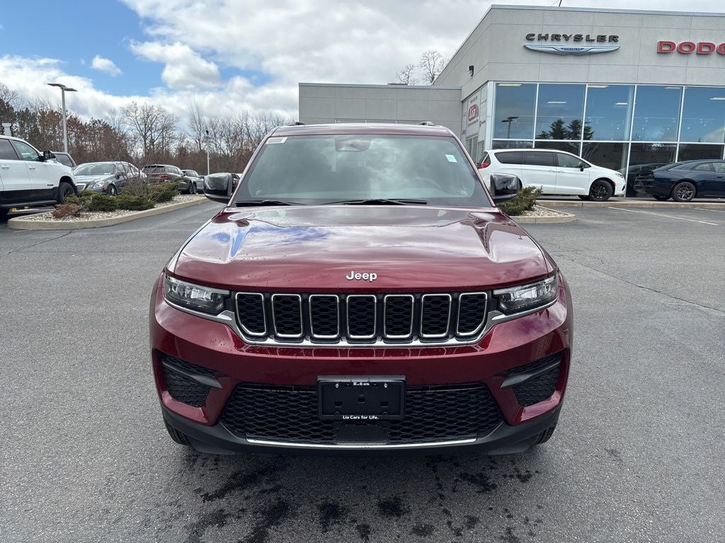 2026 Jeep Grand Cherokee Laredo