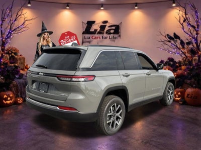 2027 Jeep Grand Cherokee Laredo X