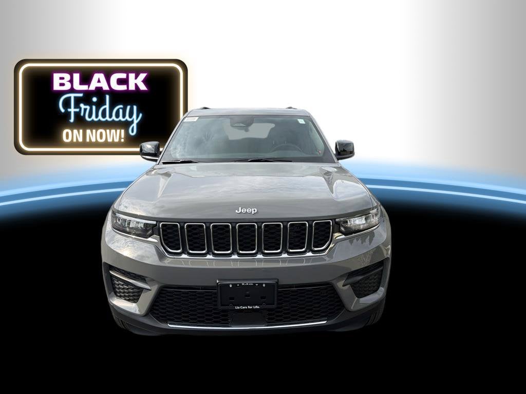 2027 Jeep Grand Cherokee Laredo X
