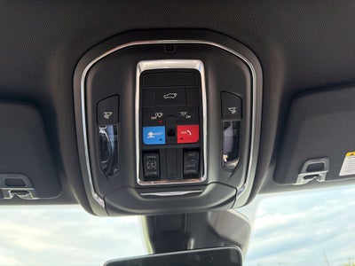 2027 Jeep Grand Cherokee Laredo X