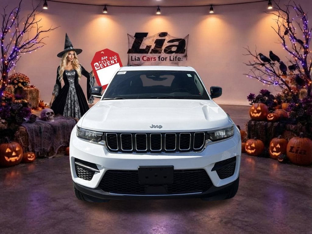 2027 Jeep Grand Cherokee Laredo X