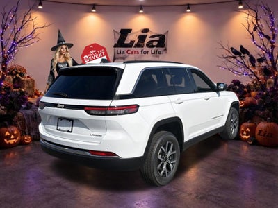2027 Jeep Grand Cherokee Laredo X
