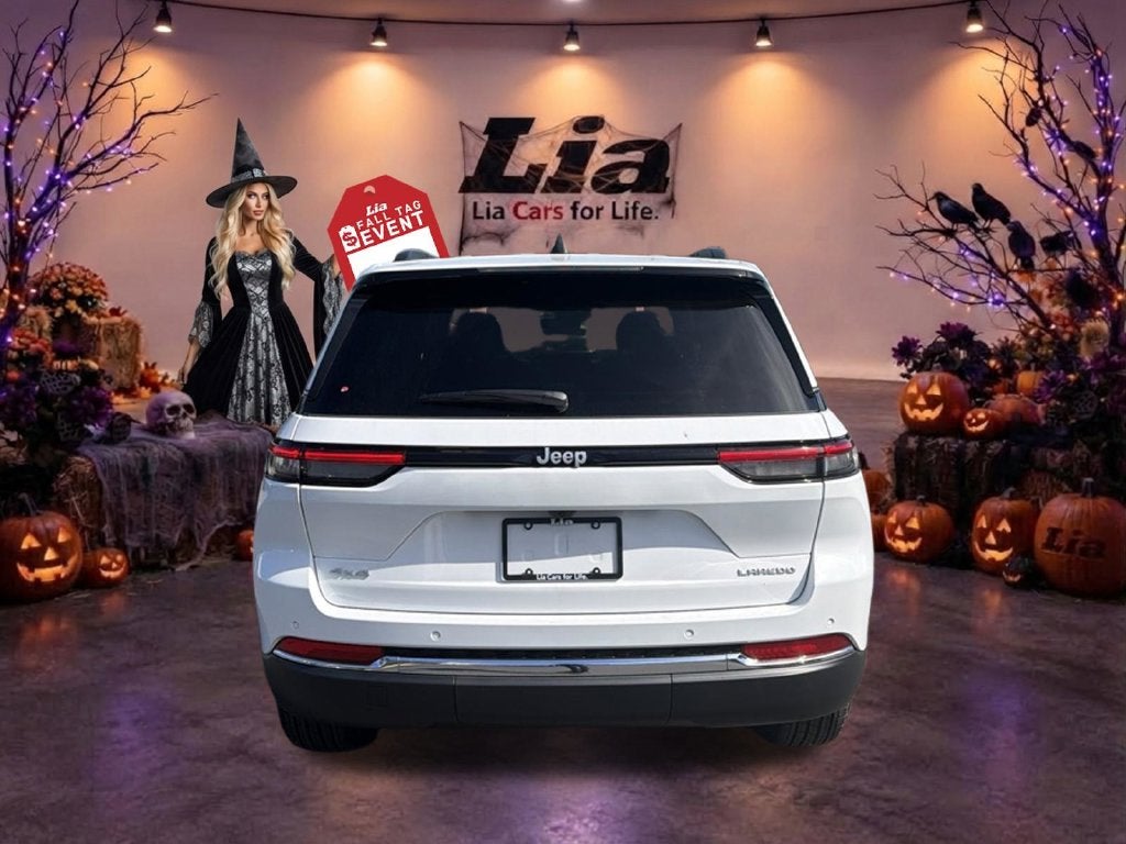 2027 Jeep Grand Cherokee Laredo X