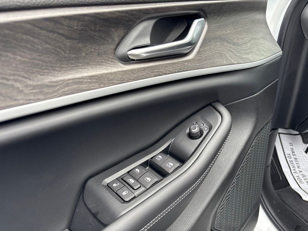 2026 Jeep Grand Cherokee Altitude