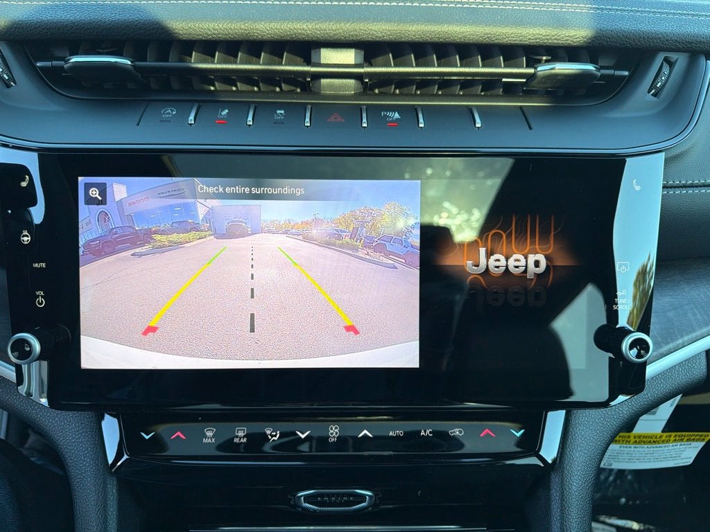 2027 Jeep Grand Cherokee Limited