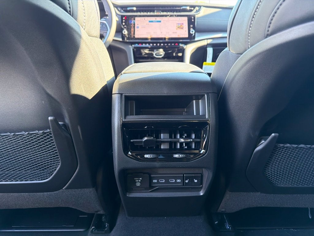 2027 Jeep Grand Cherokee Limited Reserve