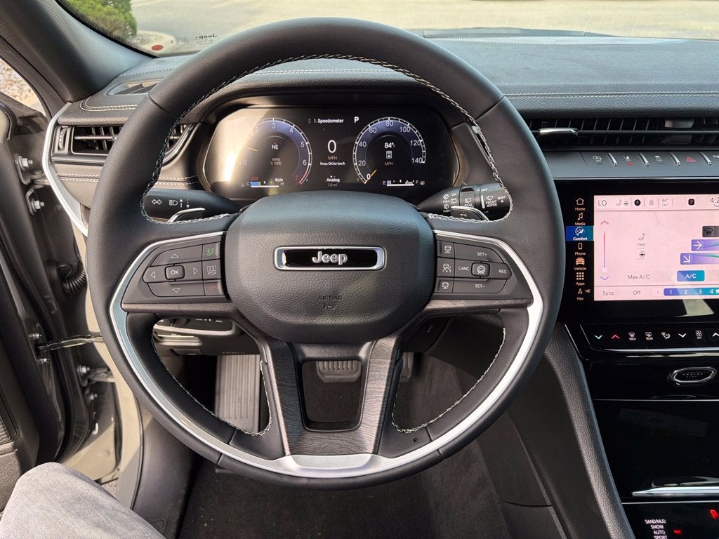 2027 Jeep Grand Cherokee Limited