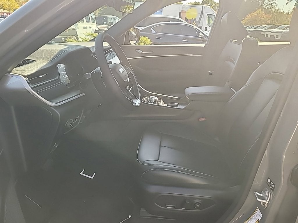 2027 Jeep Grand Cherokee Limited