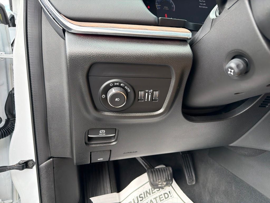 2024 Jeep Grand Cherokee Summit