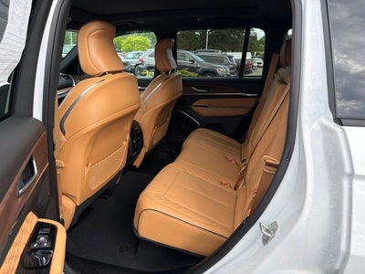 2024 Jeep Grand Cherokee Summit