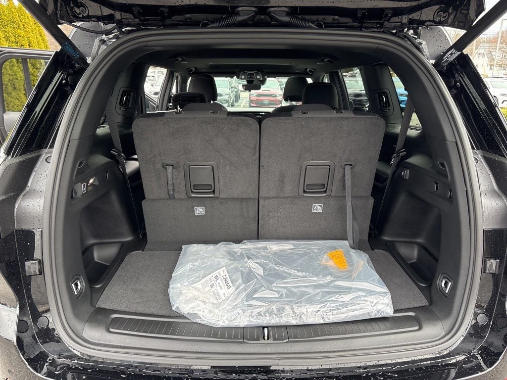 2026 Jeep Grand Cherokee L Laredo