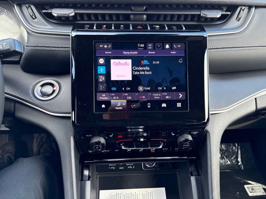 2026 Jeep Grand Cherokee L Laredo