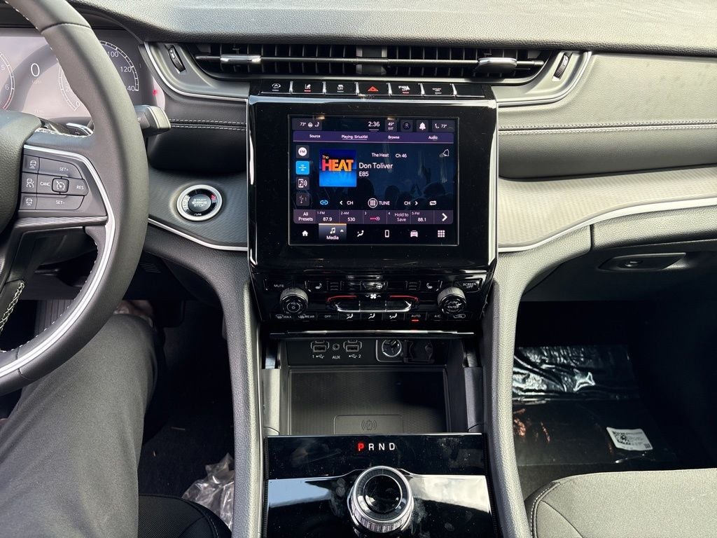 2026 Jeep Grand Cherokee L Laredo
