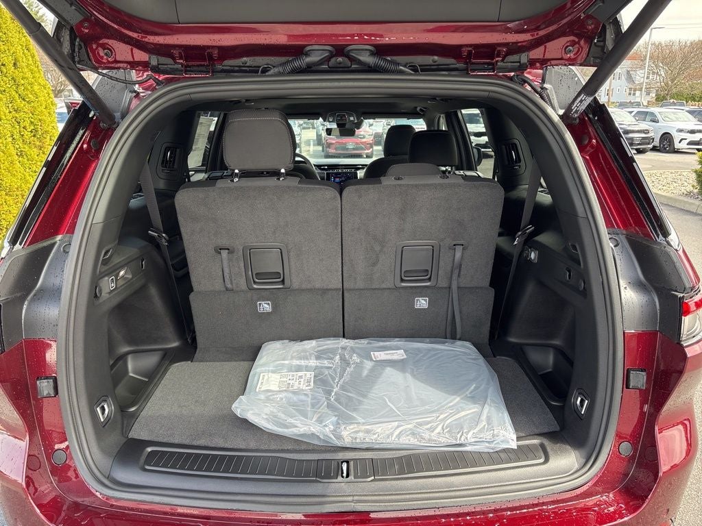 2026 Jeep Grand Cherokee L Laredo