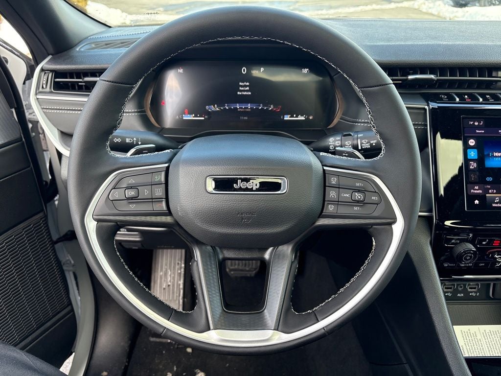 2026 Jeep Grand Cherokee L Laredo