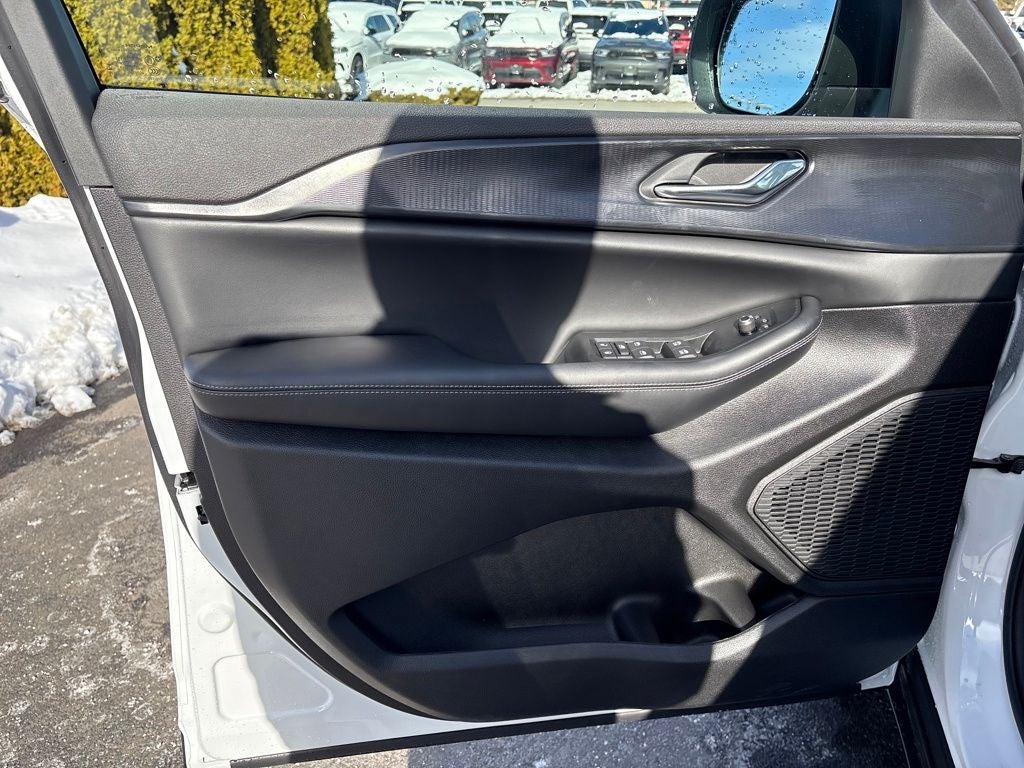 2026 Jeep Grand Cherokee L Laredo