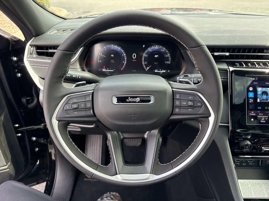 2026 Jeep Grand Cherokee L Laredo