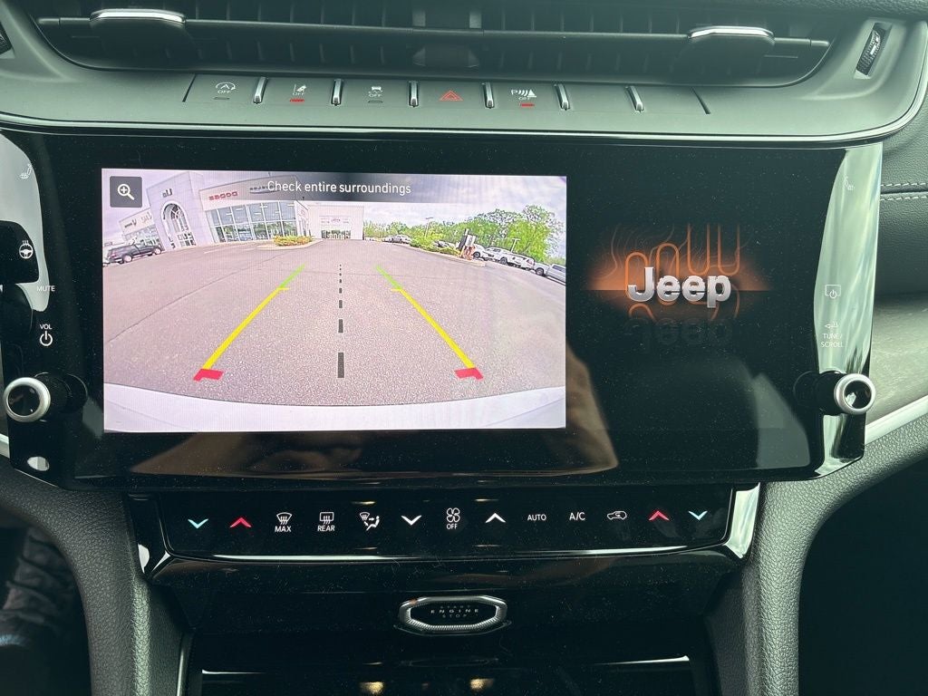 2026 Jeep Grand Cherokee L Laredo