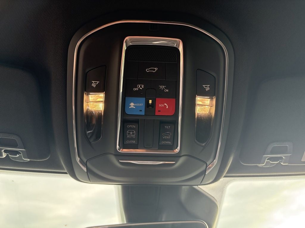 2026 Jeep Grand Cherokee L Laredo