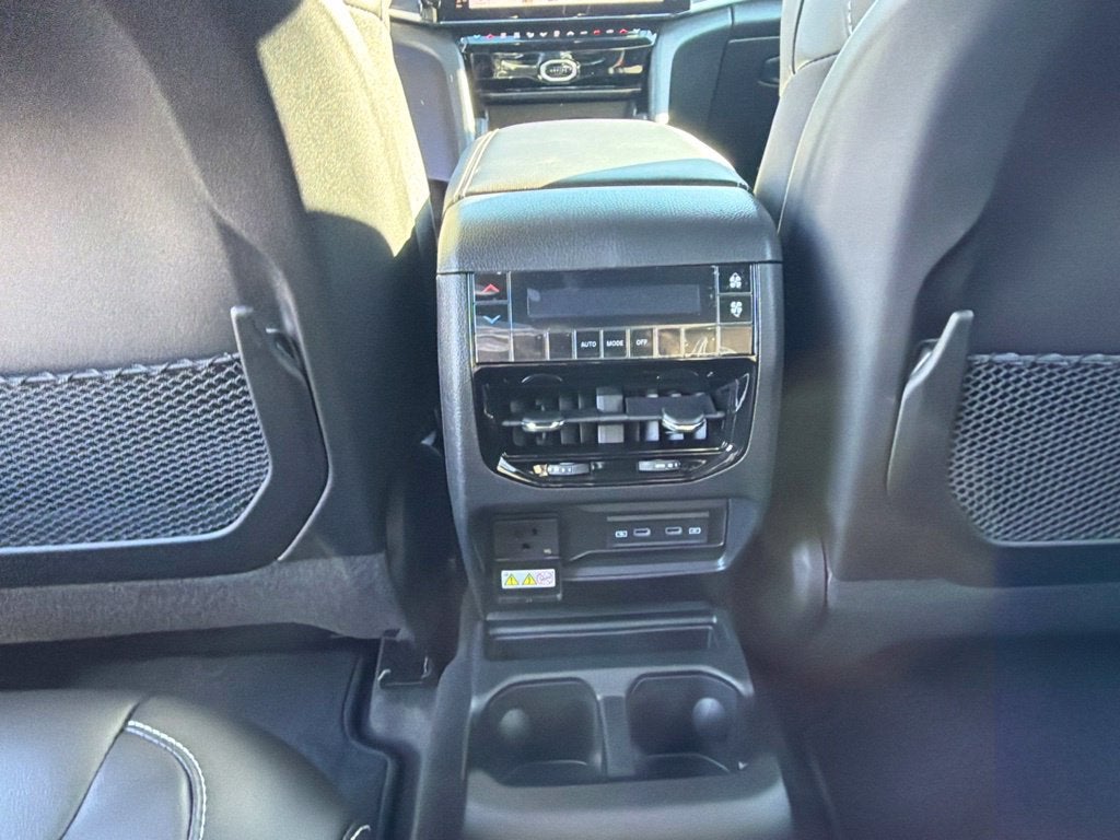 2027 Jeep Grand Cherokee L Limited
