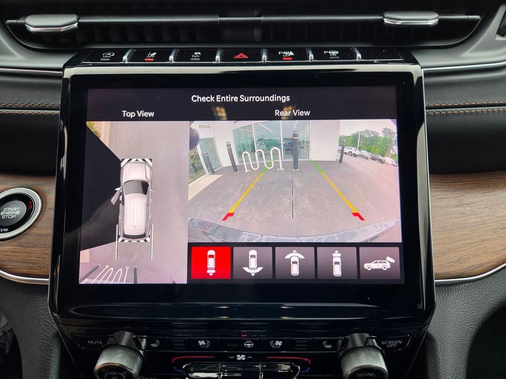 2022 Jeep Grand Cherokee L Summit
