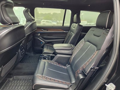 2022 Jeep Grand Cherokee L Summit