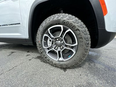 2023 Jeep Grand Cherokee Trailhawk 4xe
