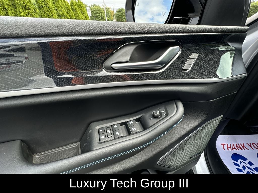 2023 Jeep Grand Cherokee Trailhawk 4xe