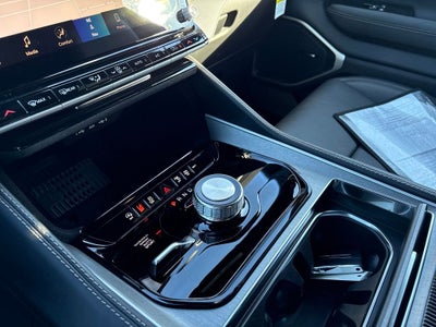 2026 Jeep Grand Wagoneer L Base