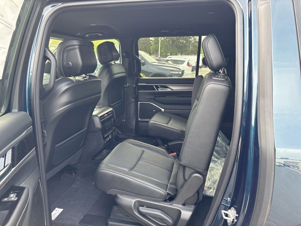 2026 Jeep Grand Wagoneer L Limited Altitude