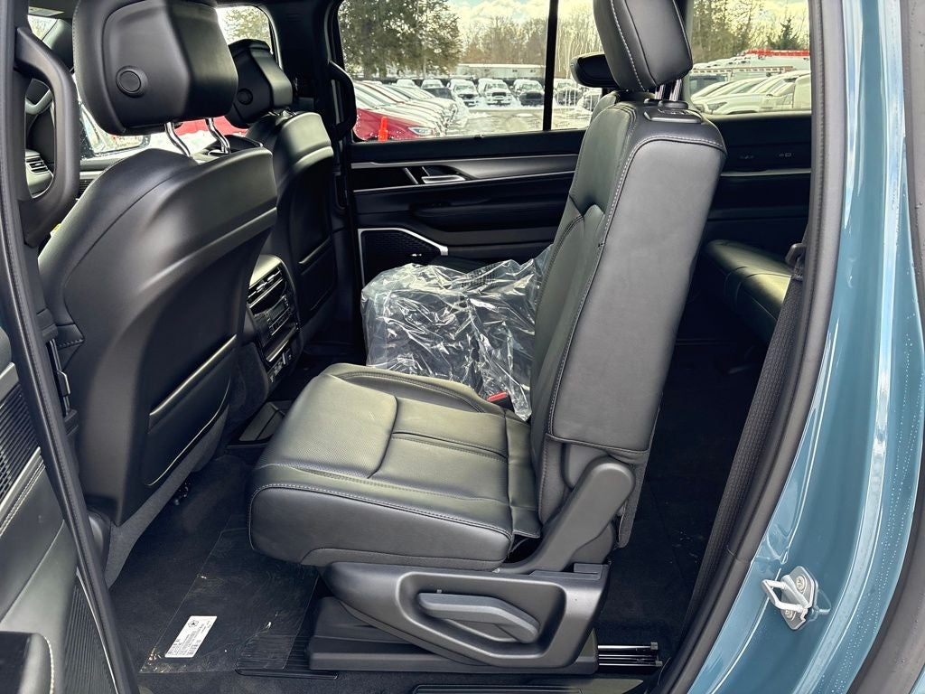 2026 Jeep Grand Wagoneer L Base