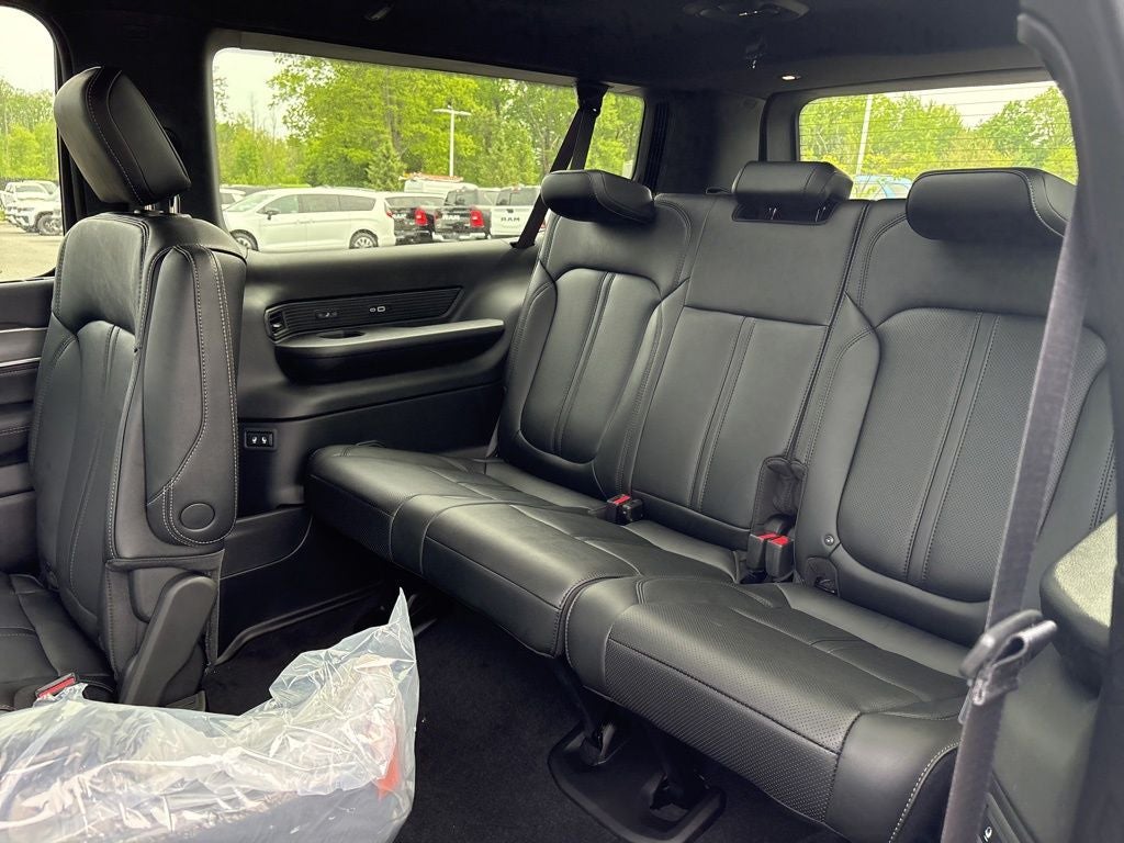 2026 Jeep Grand Wagoneer L Limited Reserve