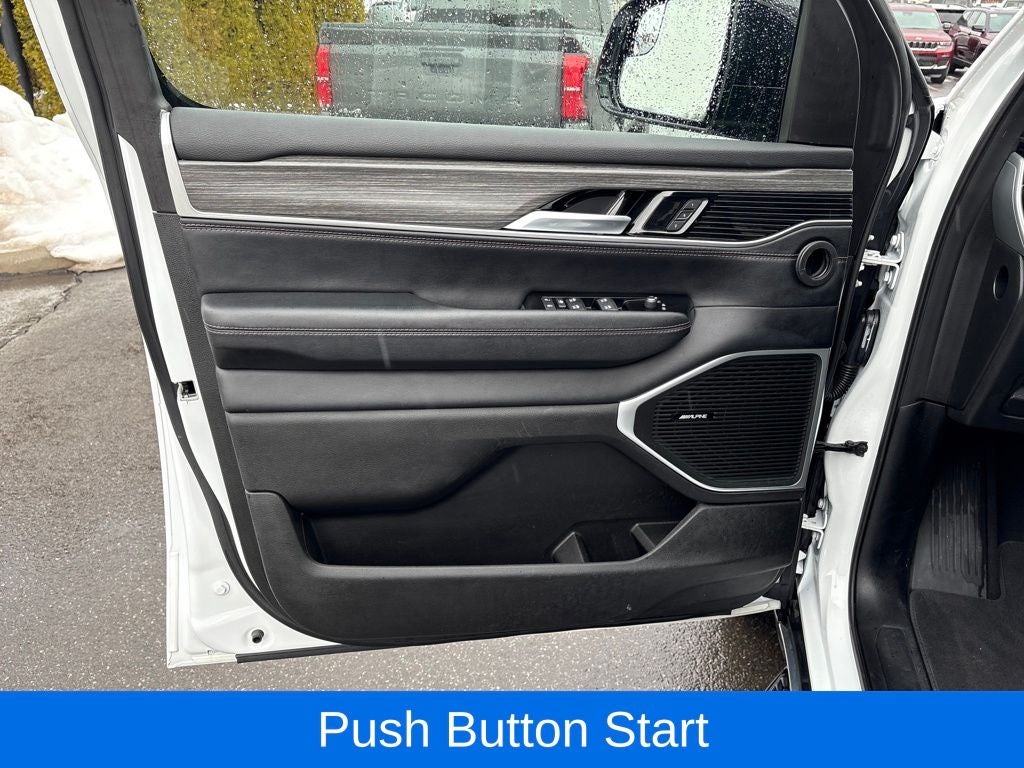 2024 Jeep Wagoneer L Series III