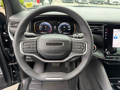 2023 Jeep Wagoneer Base
