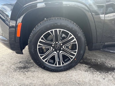 2026 Jeep Grand Wagoneer Base