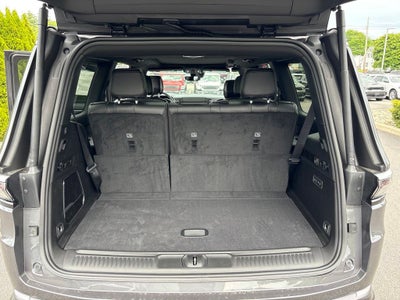 2026 Jeep Grand Wagoneer Base